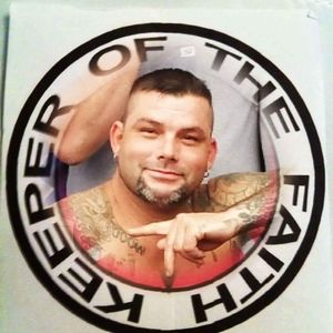 Meet your Posher, Lee